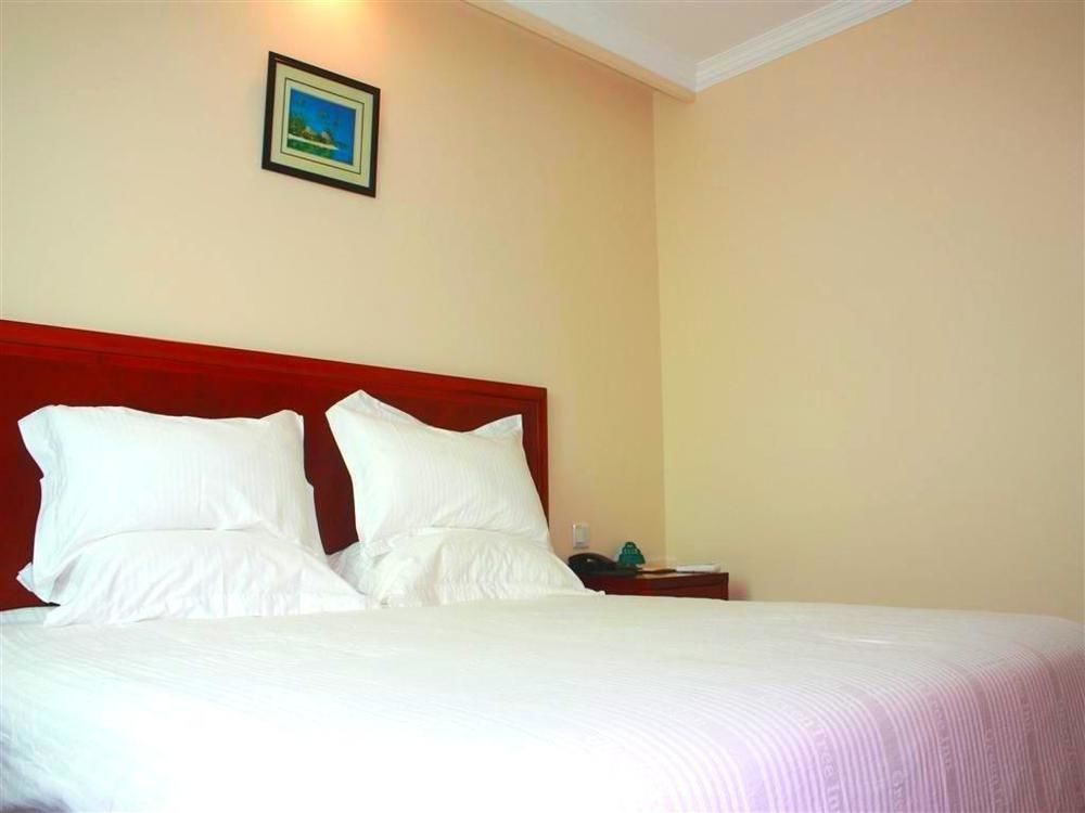 Greentree Wild Zoo Dachuan Freeway Express Hotel Shanghai