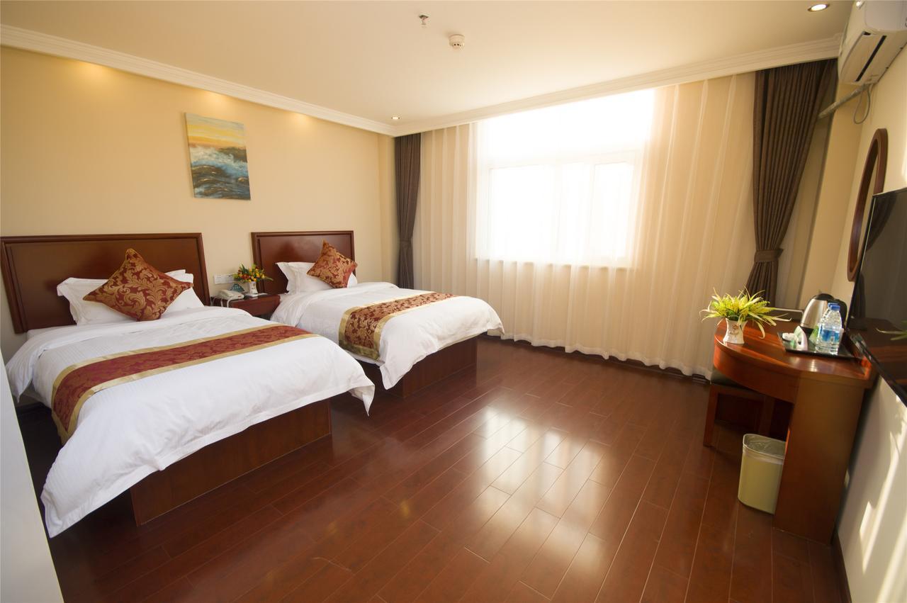 Hotel Greentree Wild Zoo Dachuan Freeway Express 2*